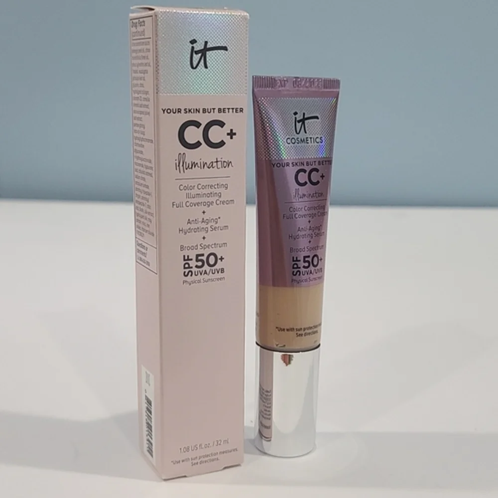1/2 PRICE ✅ It Cosmetics CC+ Illumination SPF 50+ Anti-Aging ✨Exp 2026 NIB